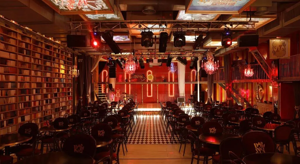 Dada Salon Club (Dada Salon Kabarett Alt Kat)