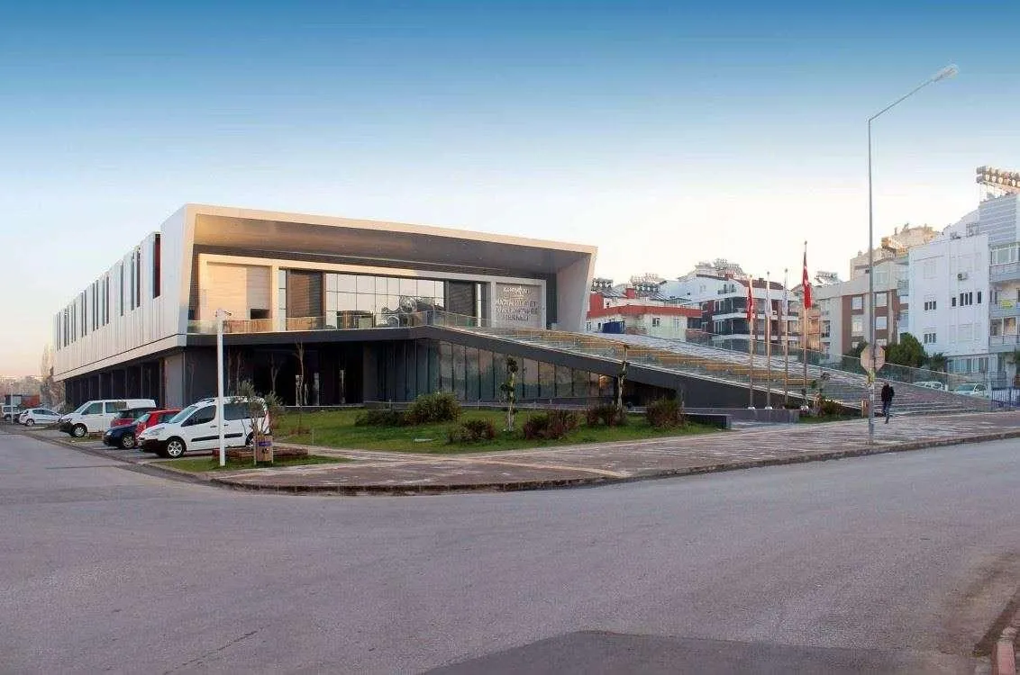 Antalya Nazım Hikmet Fuar ve Kongre Merkezi